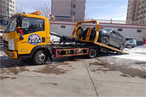 阎良区救援拖车费用怎么算