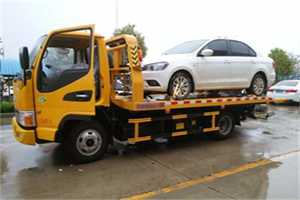 阎良区附近拖车救援24小时服务热线